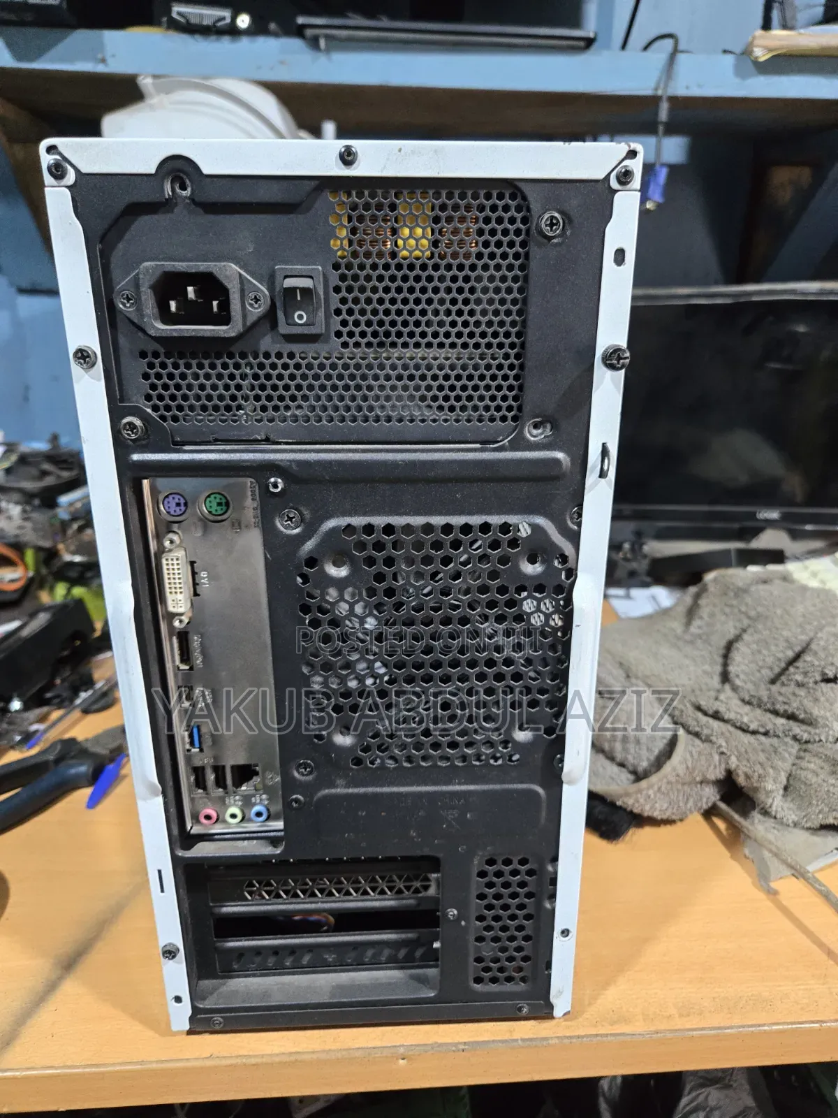 Gigabyte GA-H110MSTX-HD3-ZK 16GB Intel Core i5 HDD+SSD 1T