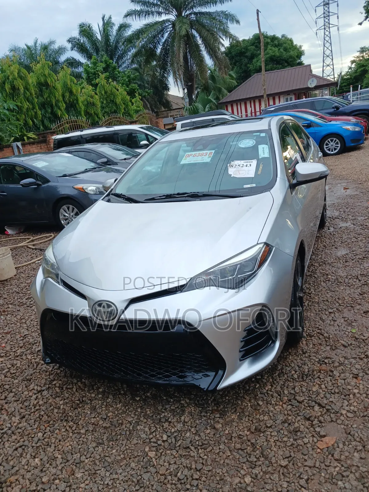Toyota Corolla XSE 4dr Sedan (1.8L 4cyl CVT) 2017 Silver