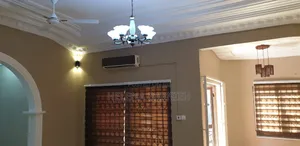 4bdrm House in Helena Estate, The Mall for rent