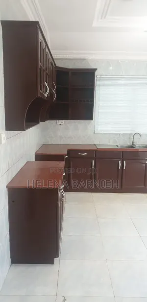 4bdrm House in Helena Estate, The Mall for rent