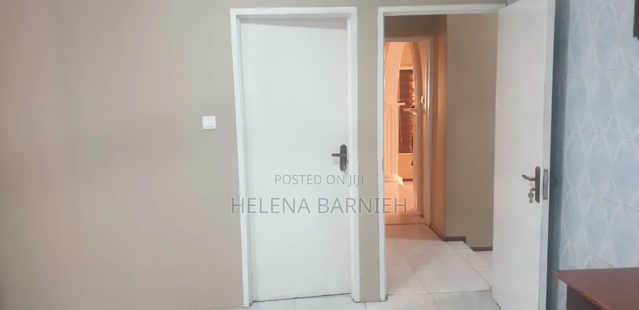 4bdrm House in Helena Estate, The Mall for rent