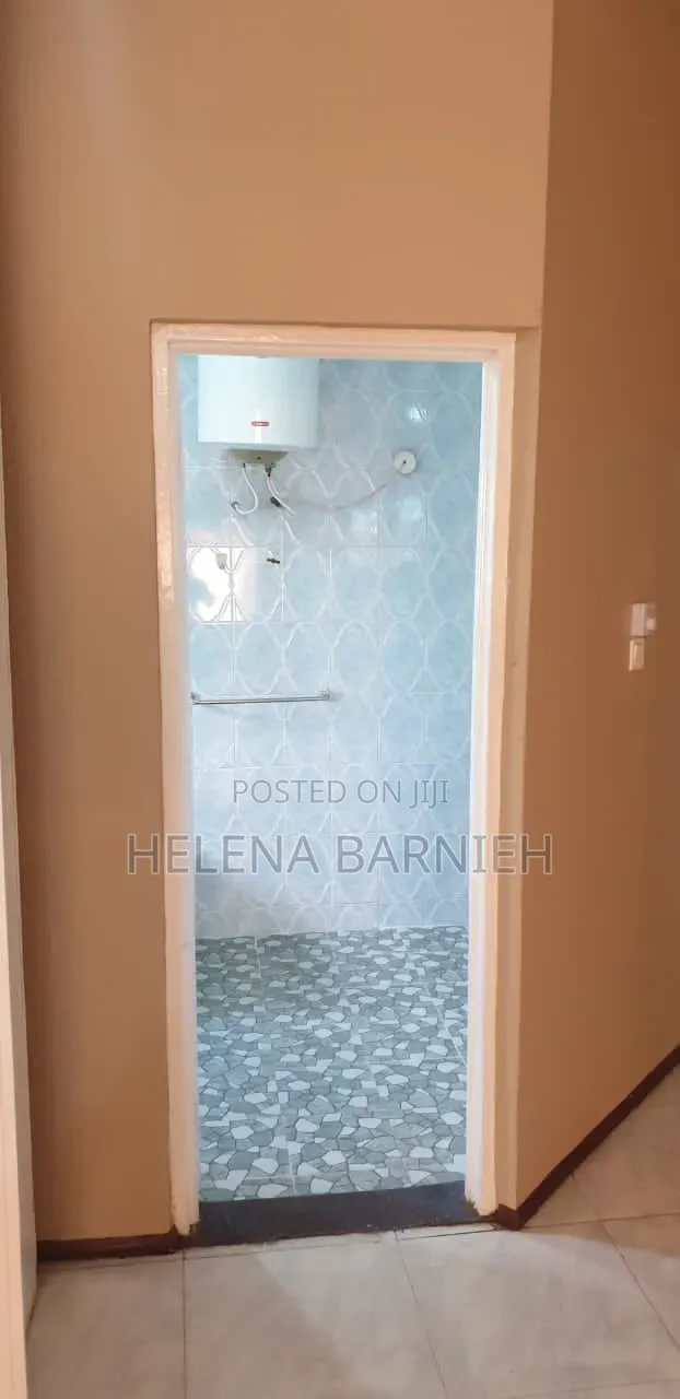 4bdrm House in Helena Estate, The Mall for rent