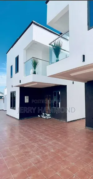 3bdrm House in Ashaley Botwe, Little Roses Area for sale