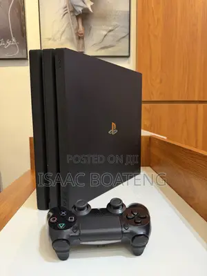 Ps4 Pro 1tb 1 Controller With 8 Games Installed