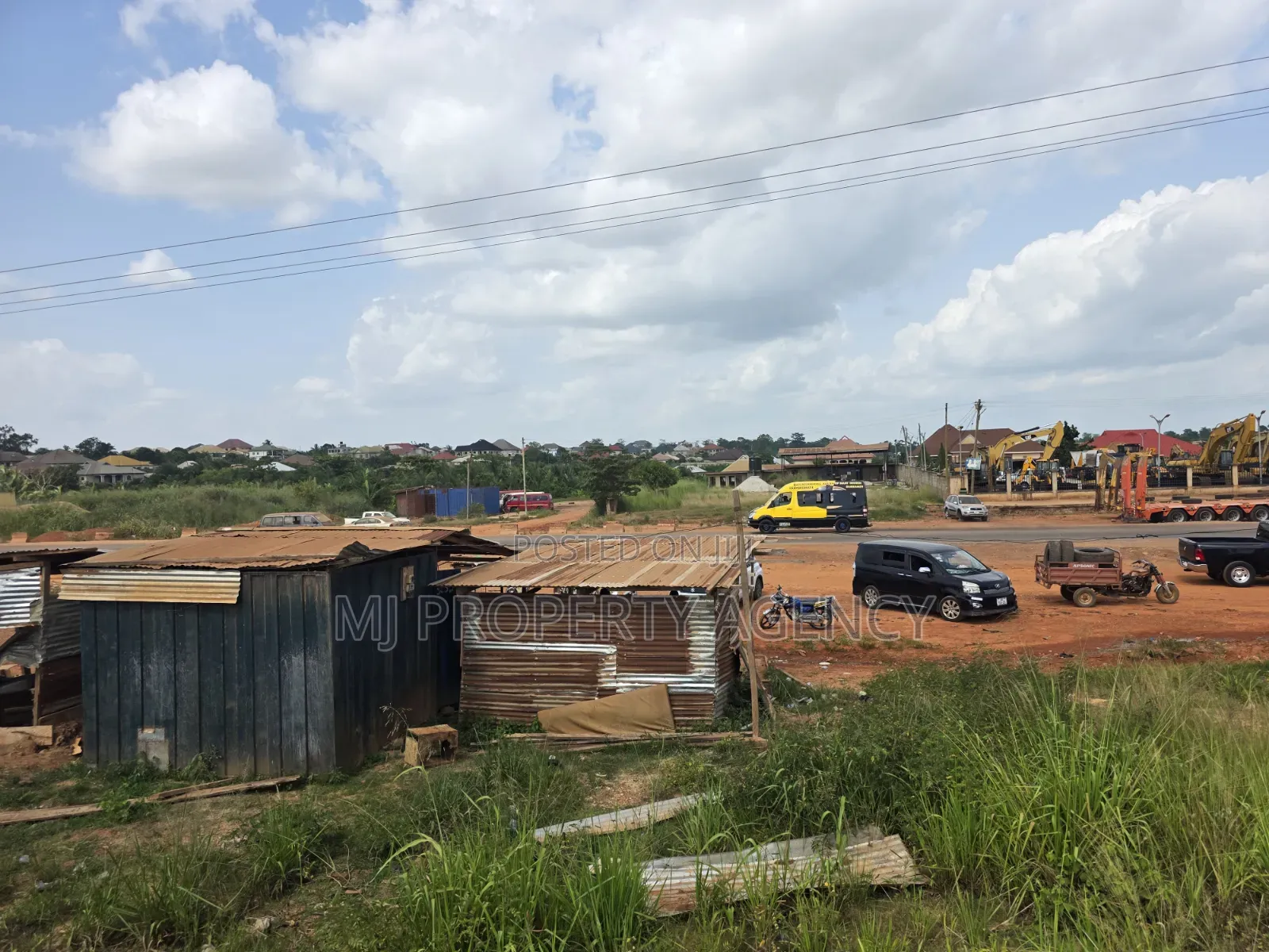 5 Roadside Commercial Land at Pakyi Kumasi