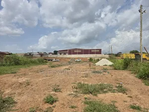 3 Roadside Commercial Land at Trede Junction