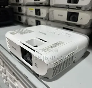 Uk Used Epson Eb X39 Projector. 3500 Lumens of Very High Brightness