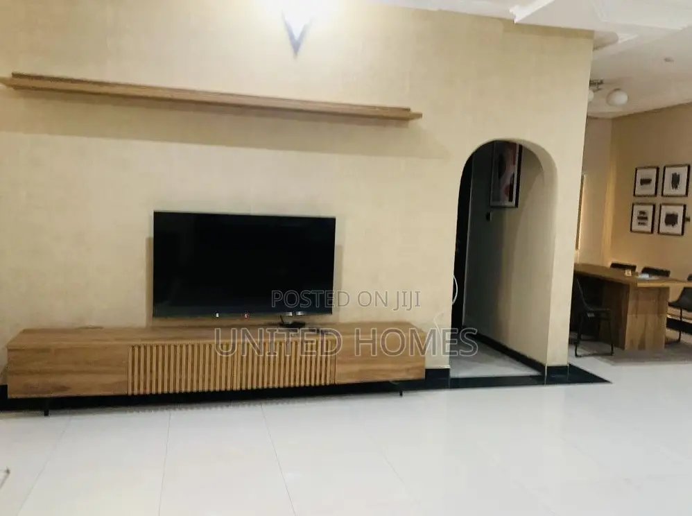 Furnished 5bdrm House in Cantonments for sale