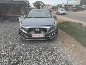 Hyundai Sonata Limited 2.0T 4dr Sedan (2.0L 4cyl Turbo 6A) 2015 Gray
