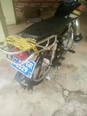 Reliable Dispatch Rider In Accra – Emizy Swift