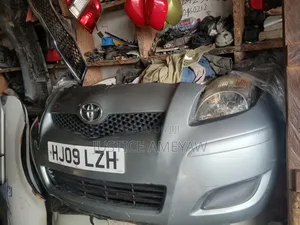 Toyota Vitz 2010