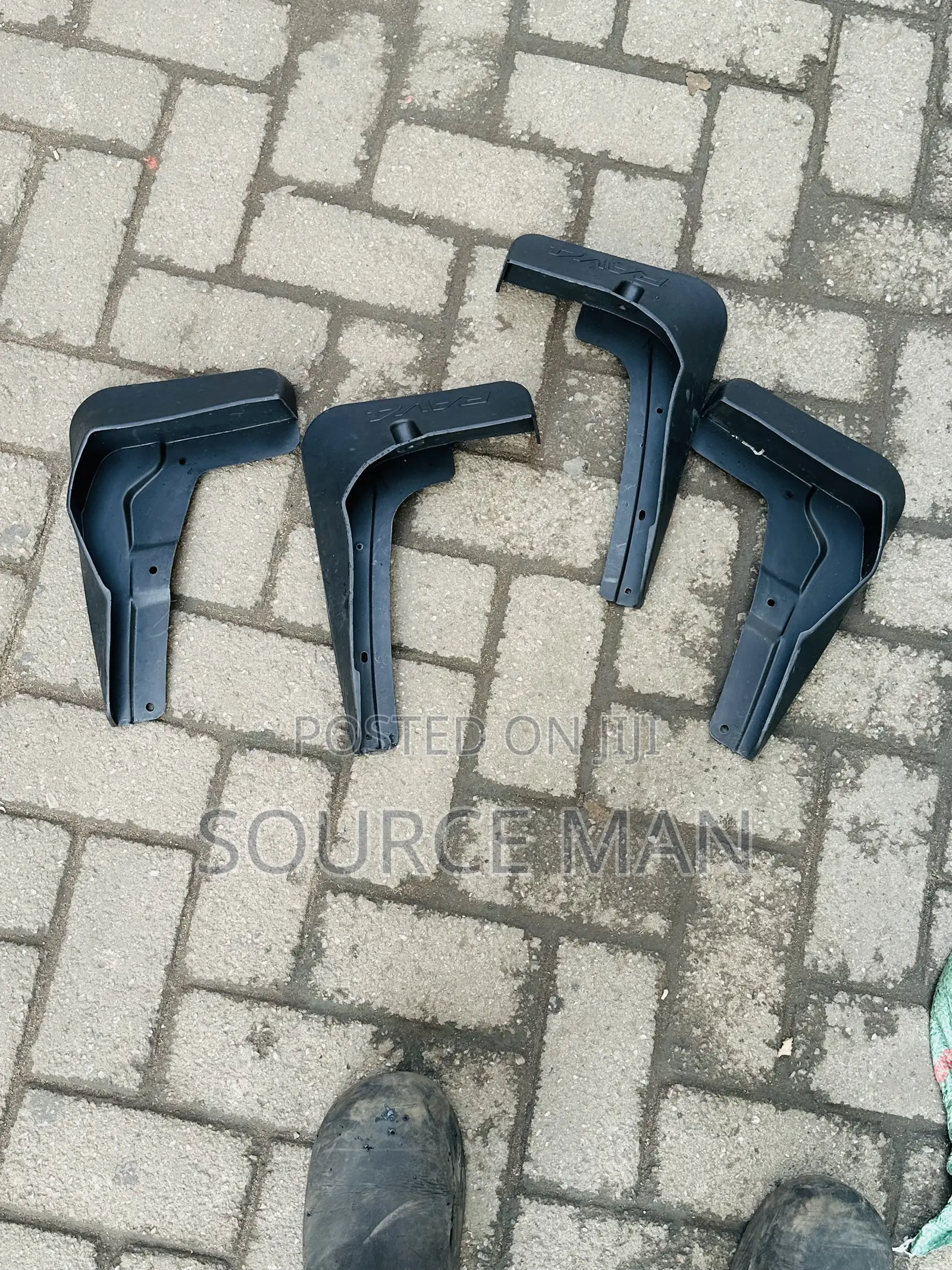 Rav 4 Back Rubber