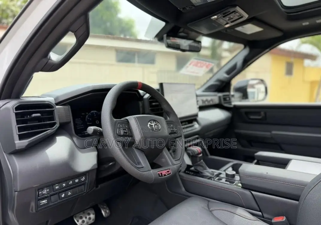 Toyota Sequoia TRD PRO 4WD 2026 White