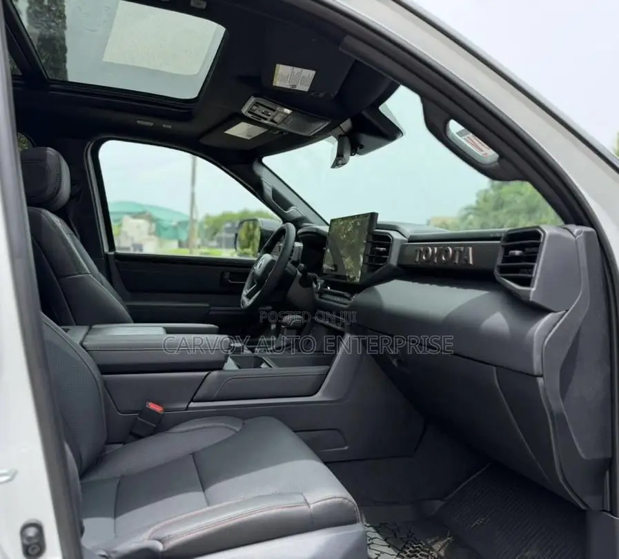 Toyota Sequoia TRD PRO 4WD 2026 White
