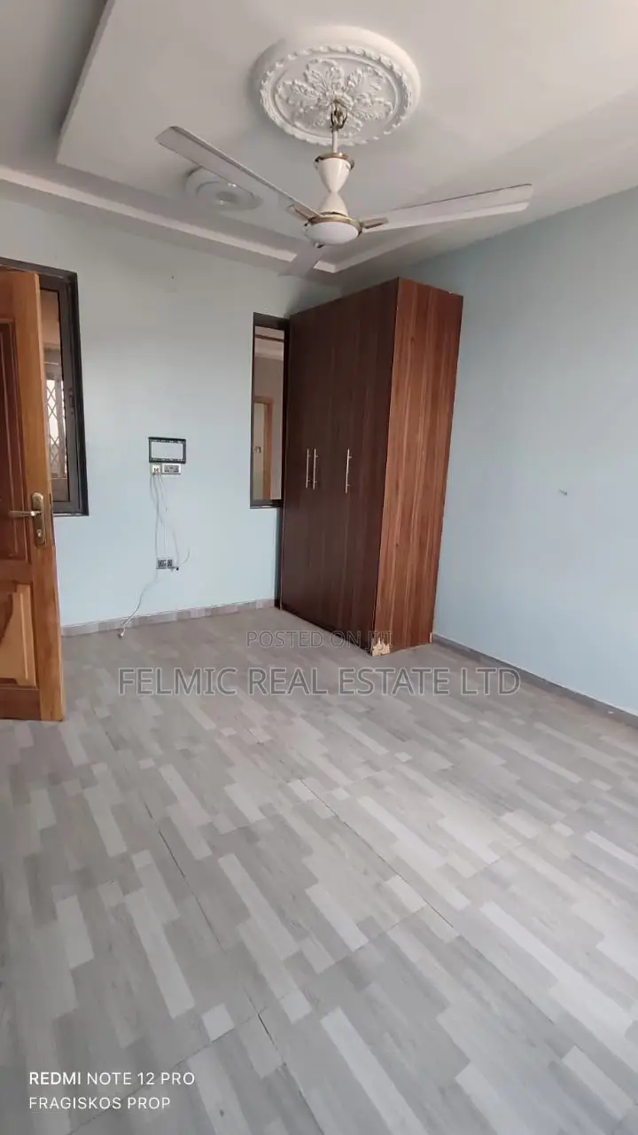 4bdrm House in Felmic Real Estate, Ofankor for rent