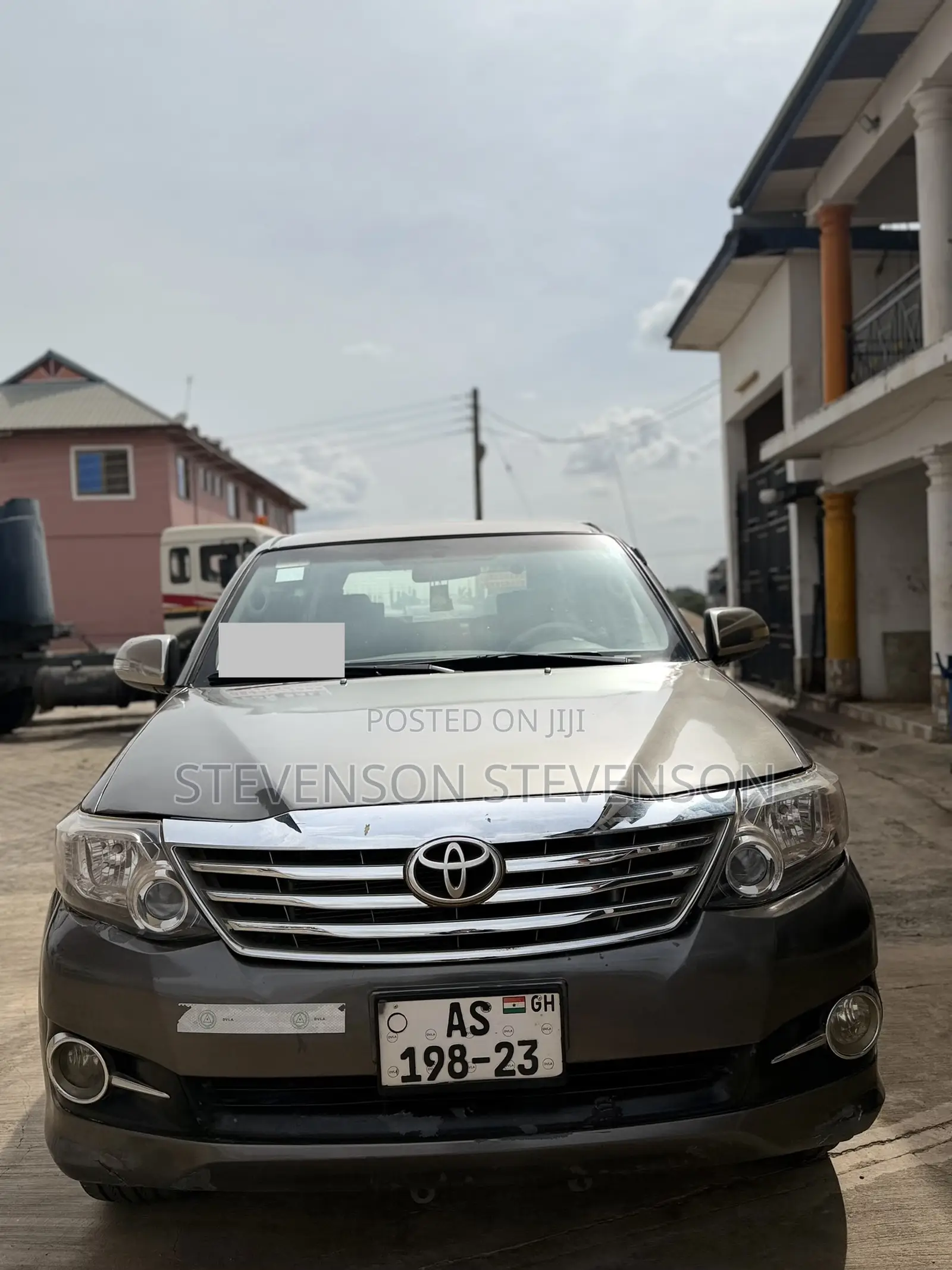 Toyota Fortuner 2.7 RWD 2015 Gold