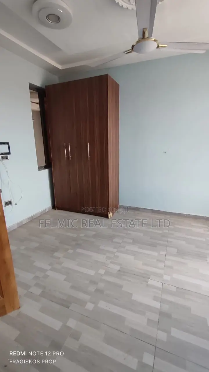 4bdrm House in Felmic Real Estate, Ofankor for rent