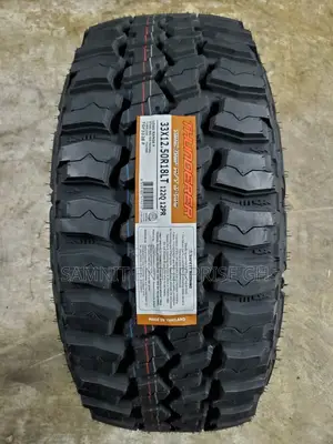 Get Your Quality Tires for Heavy Duty Trucks and Escalators