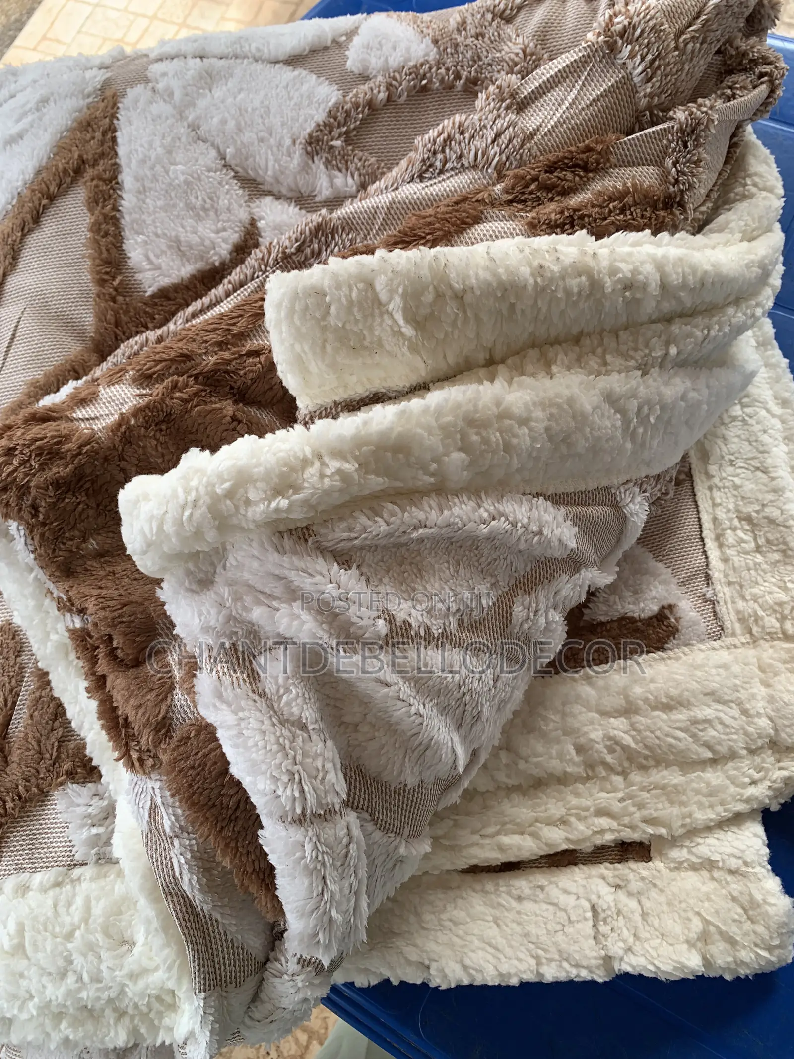 New Printed Woven Modern 450gsm All Season Sherpa Blanket 200x230cm