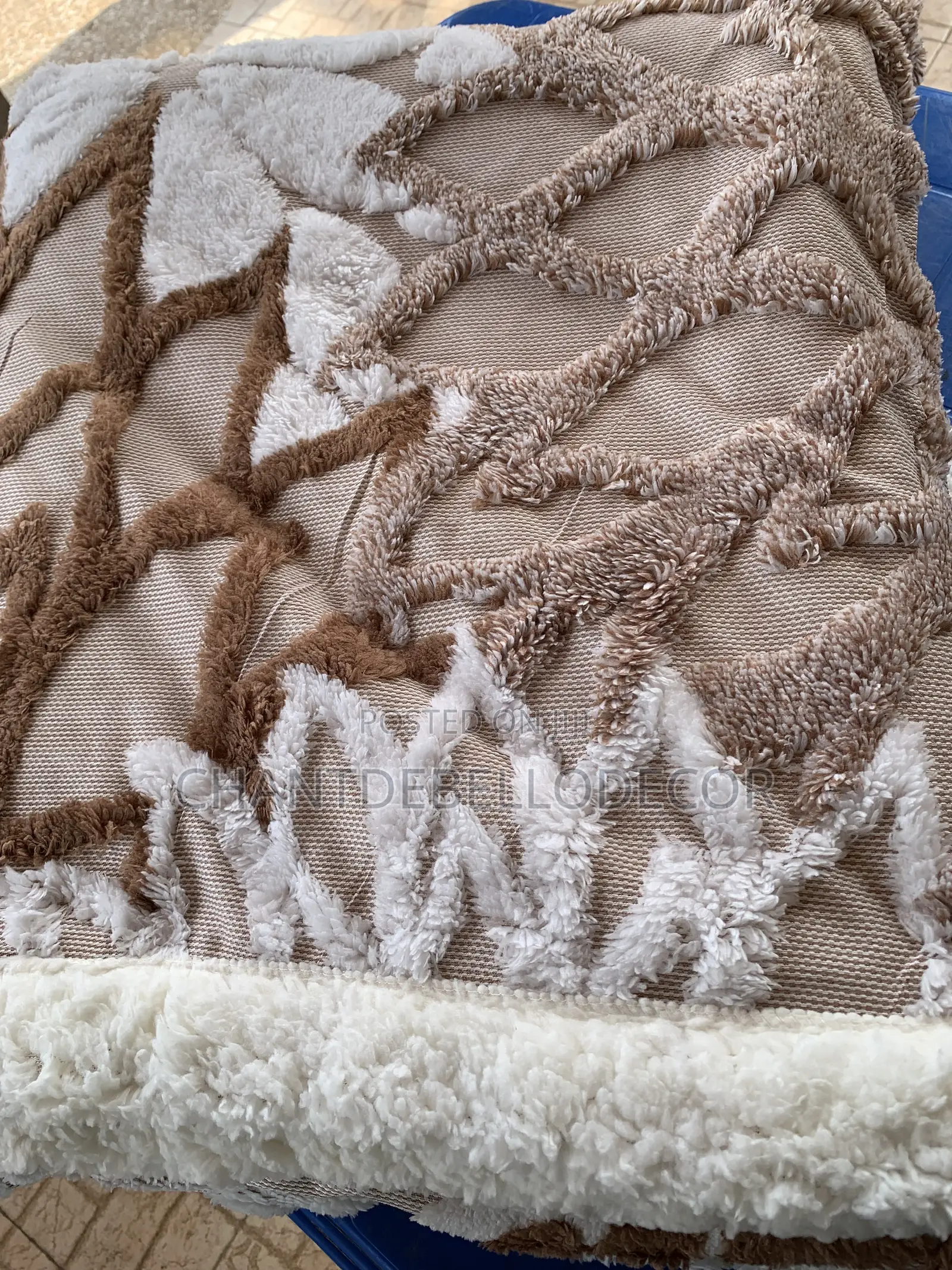 New Printed Woven Modern 450gsm All Season Sherpa Blanket 200x230cm