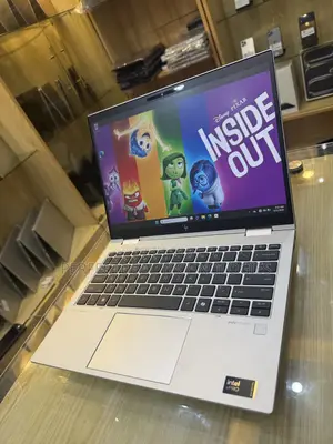 New Laptop HP Elitebook 830 G11 16GB Intel Core Ultra 5 SSD 512GB