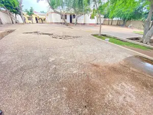 2 Plots of Land With 6 Bedrooms Structure on It for Sale Tantra Hill