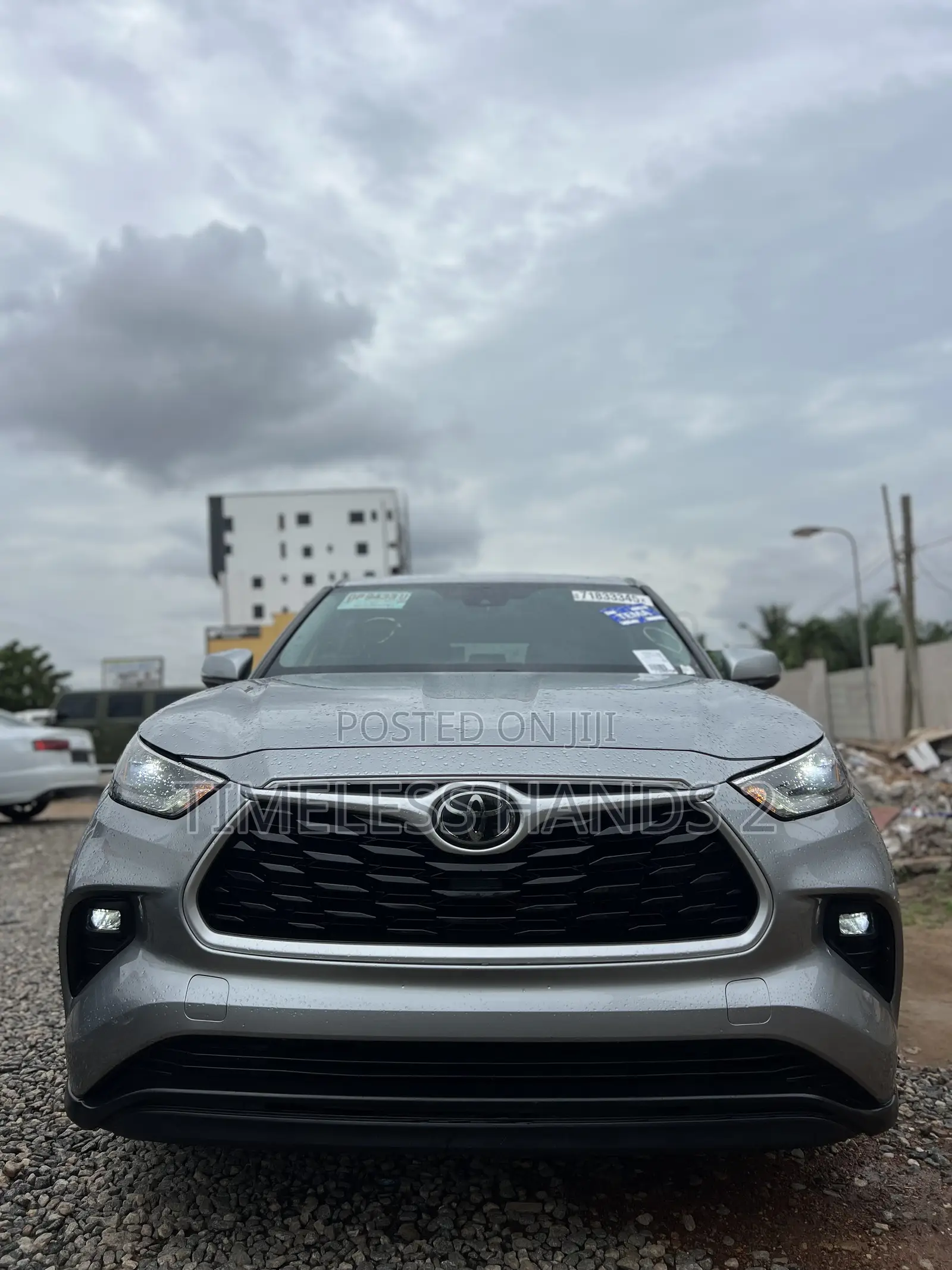 Toyota Highlander Limited 2021 Silver