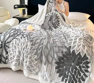 Fashionable Luxury Double-Layer Jacquard 450gsm Blanket 200x230cm