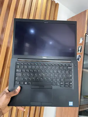Laptop Dell Latitude 7490 16GB Intel Core i5 SSD 256GB