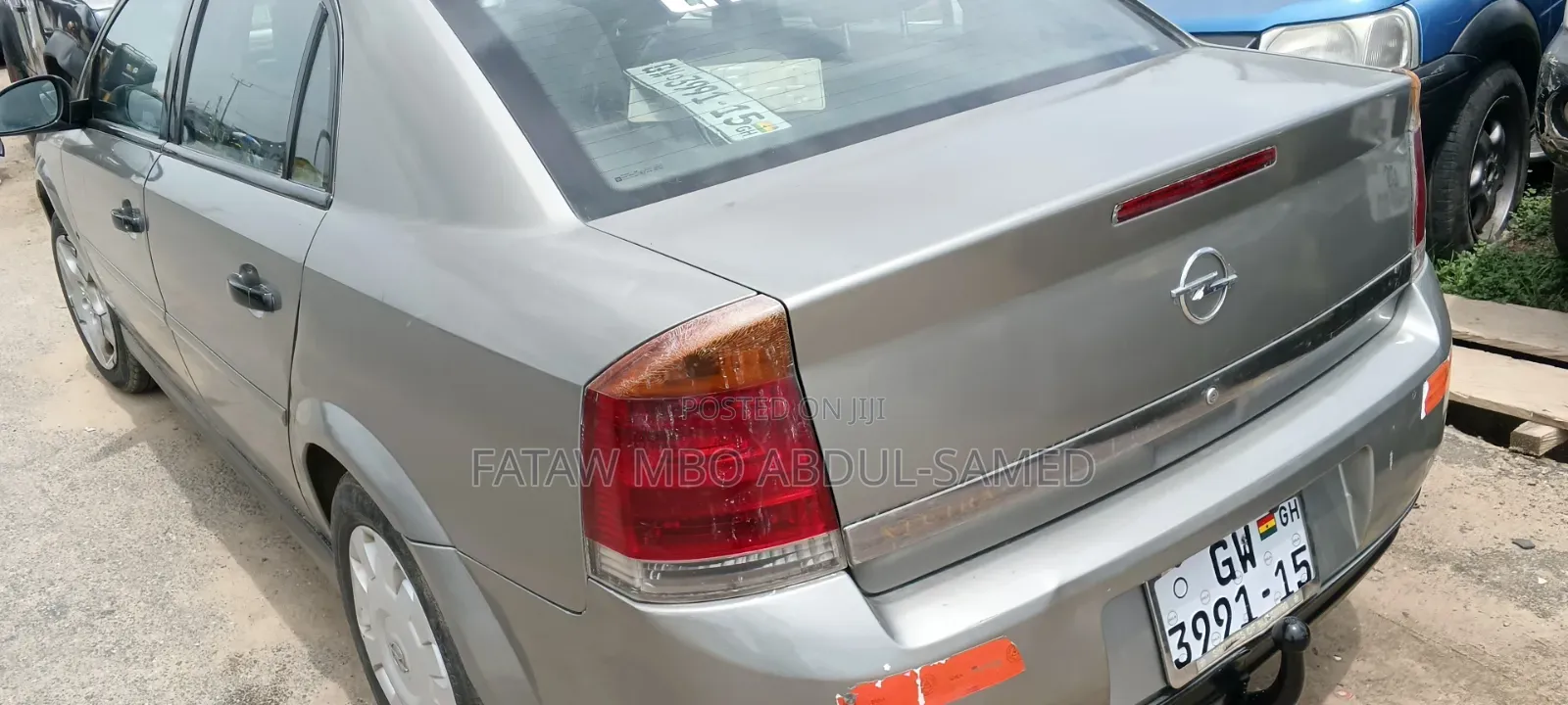 Nissan Wingroad 2010 Red
