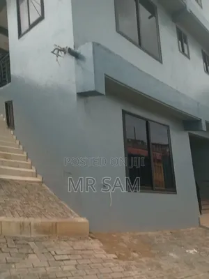 6bdrm Apartment in Sam Properties, Mallam for sale