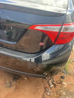 Toyota Corolla 2016 Black