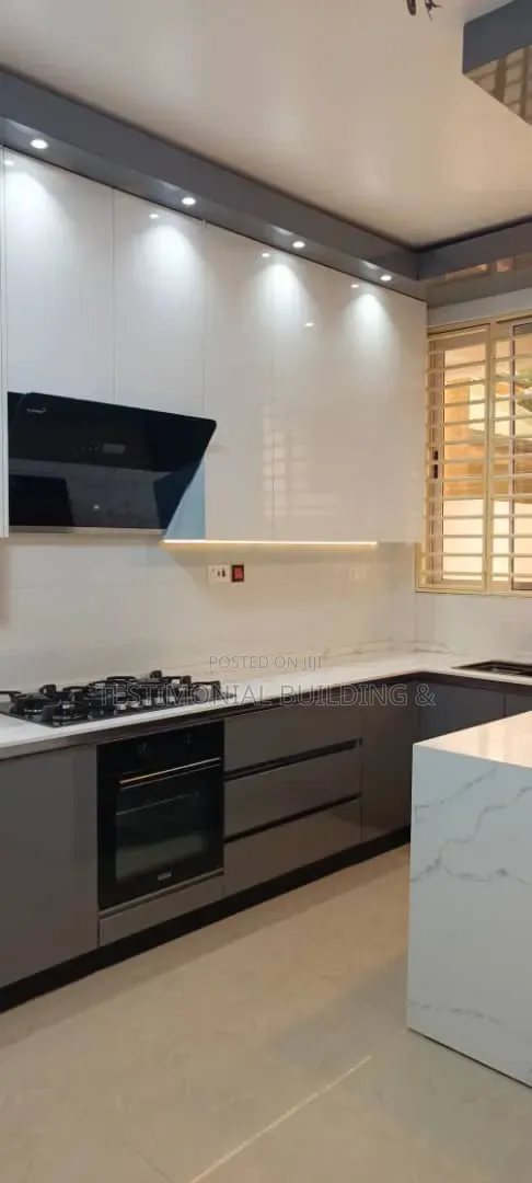 4bdrm House in Testimonial Building, Ability for rent
