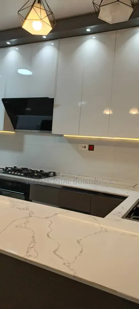 4bdrm House in Testimonial Building, Ability for rent