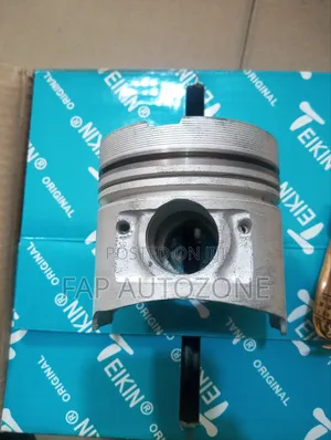 Original 4d56t Engine Pistons Set With 0.50 (020) Size