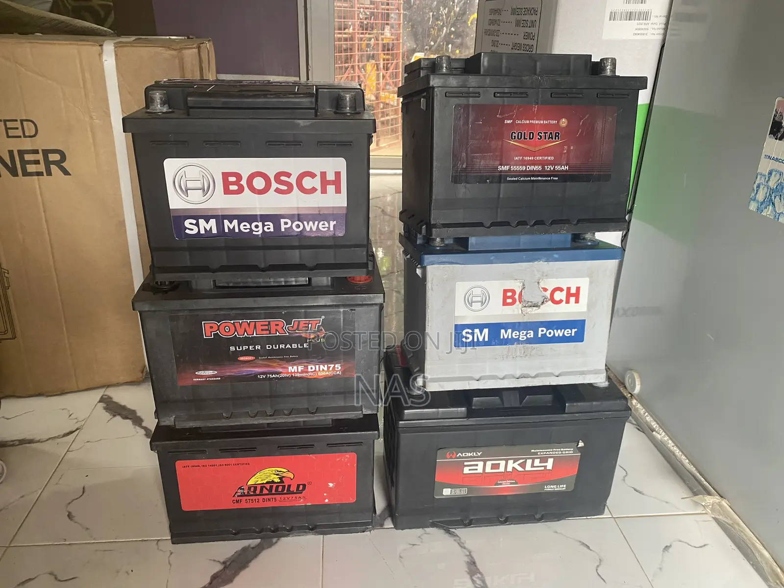 17.15.And a 13 Plates Bosch Home Used Batteries With Full Energy