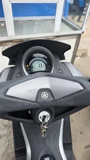 Yamaha NMAX 125 2015 Gray