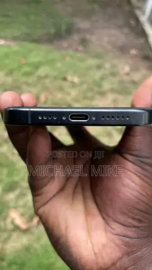 Apple iPhone 15 Pro Max 512 GB Black