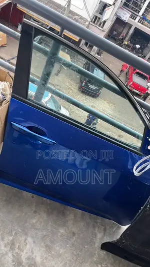 Honda Civic 2017 Front Door