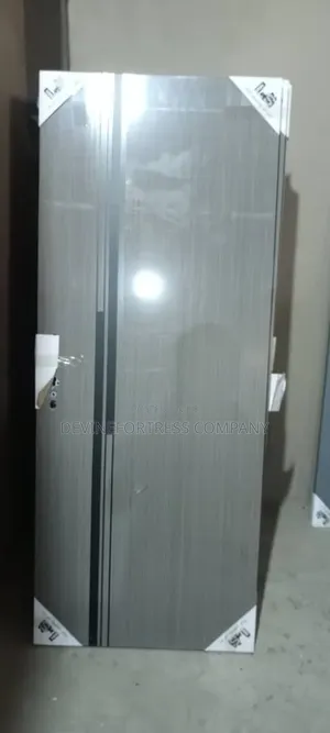 Quality Bedroom Doors Comes With Frame and Key