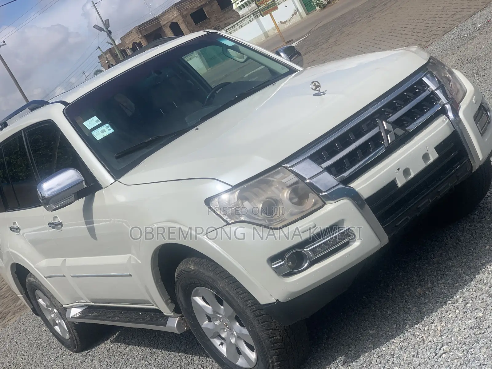 Mitsubishi Pajero Sport 2020 White
