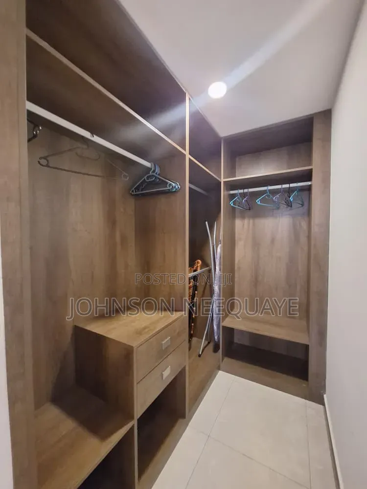 Furnished 1bdrm Apartment in Osu, Oxford Street for rent