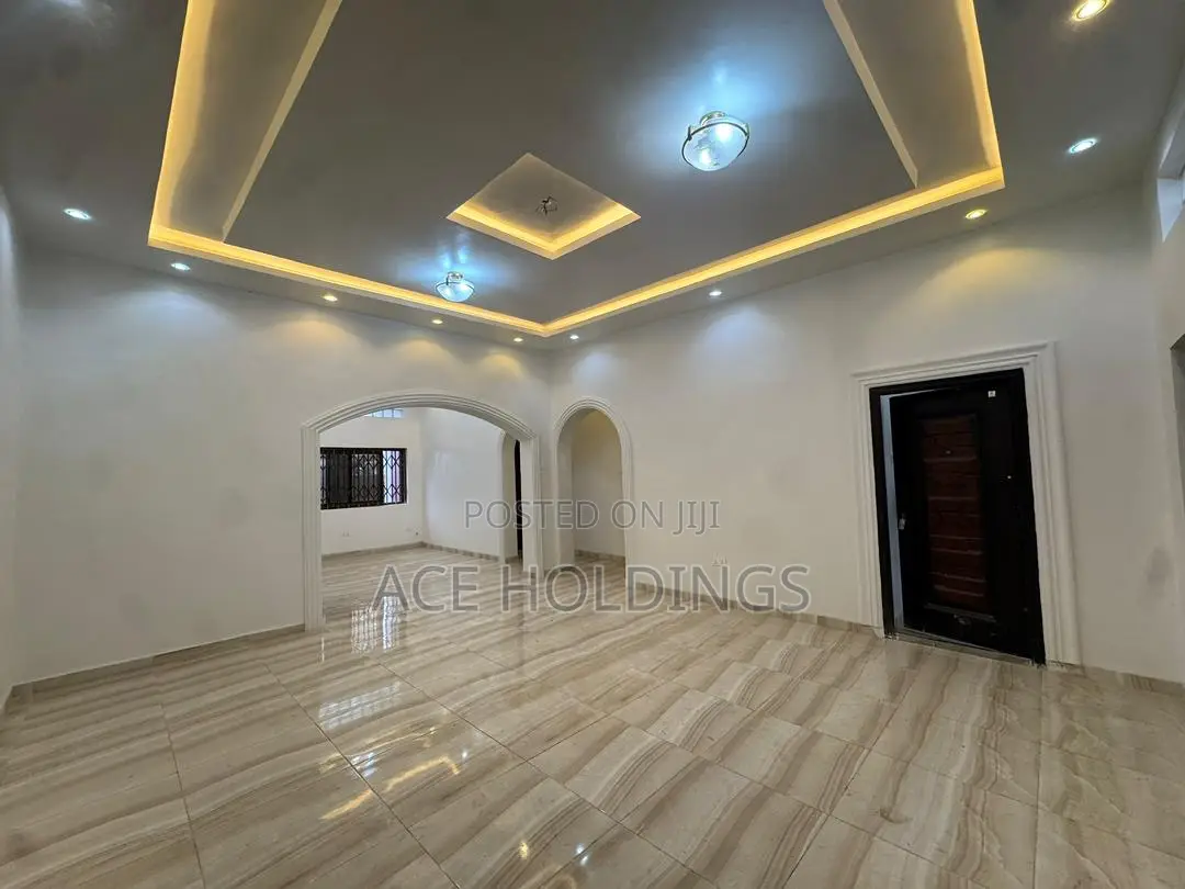 2bdrm Apartment in East Legon, American House for rent
