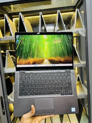 Laptop Dell Latitude 5300 16GB Intel Core i5 SSD 256GB