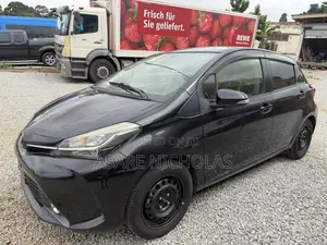 Toyota Vitz 2015 Black
