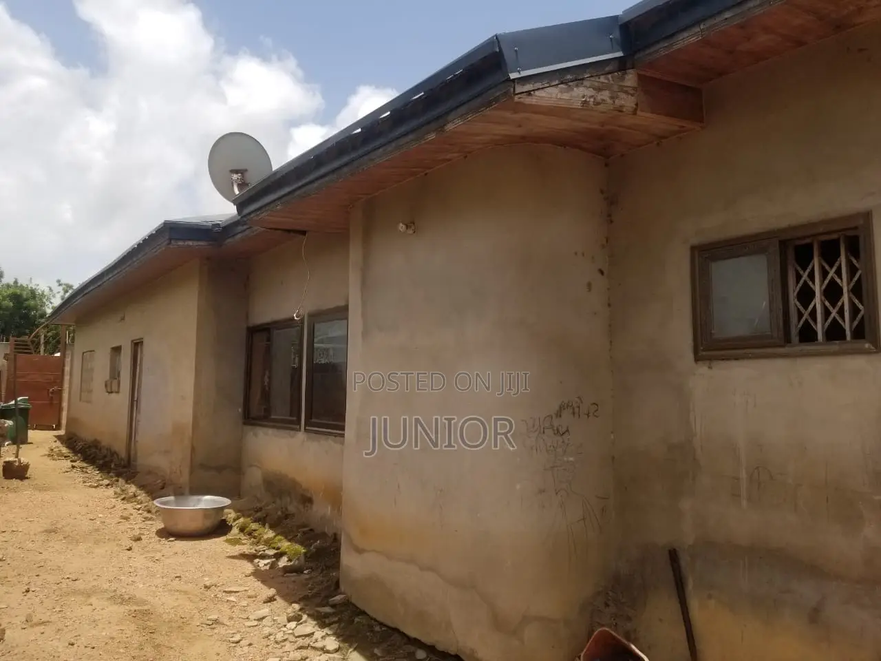 4bdrm House in Pioneers, Kasoa for sale