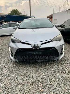 Toyota Corolla XSE 4dr Sedan (1.8L 4cyl CVT) 2017 Silver