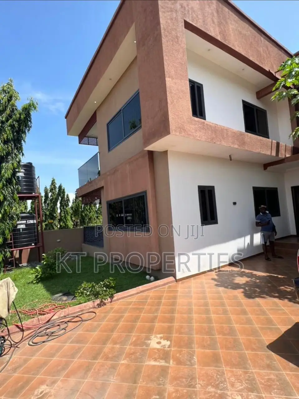 3bdrm Apartment in Dome for rent