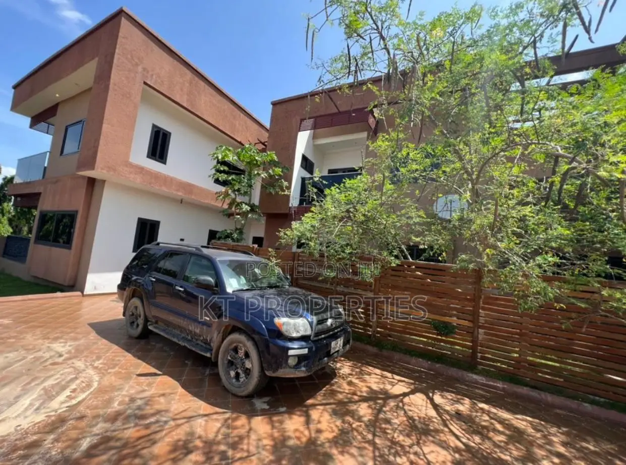 3bdrm Apartment in Dome for rent