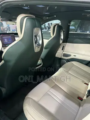 New Xiaomi YU7 2025 Green